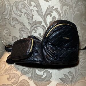 Quilted Black Faux Leather & Gold Accents Tush Baby, Baby/Child Carrier/Seat